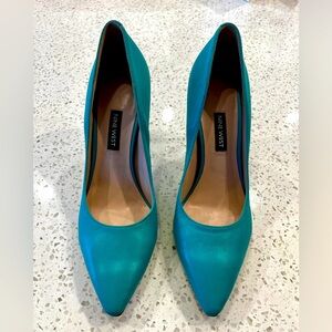 Nine West teal heels